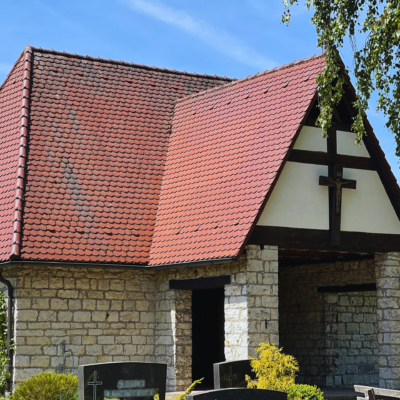 Aussegnungshalle Friedhof Oberferrieden