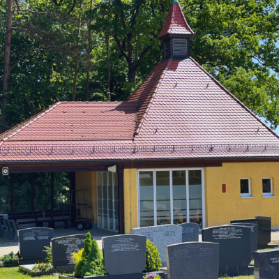 Aussegnungshalle Friedhof Unterferrieden